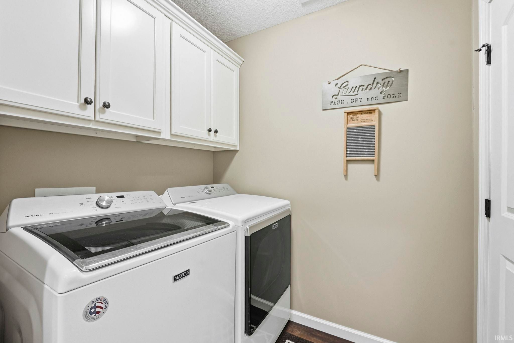 Image of 2092 Hemlock Lane